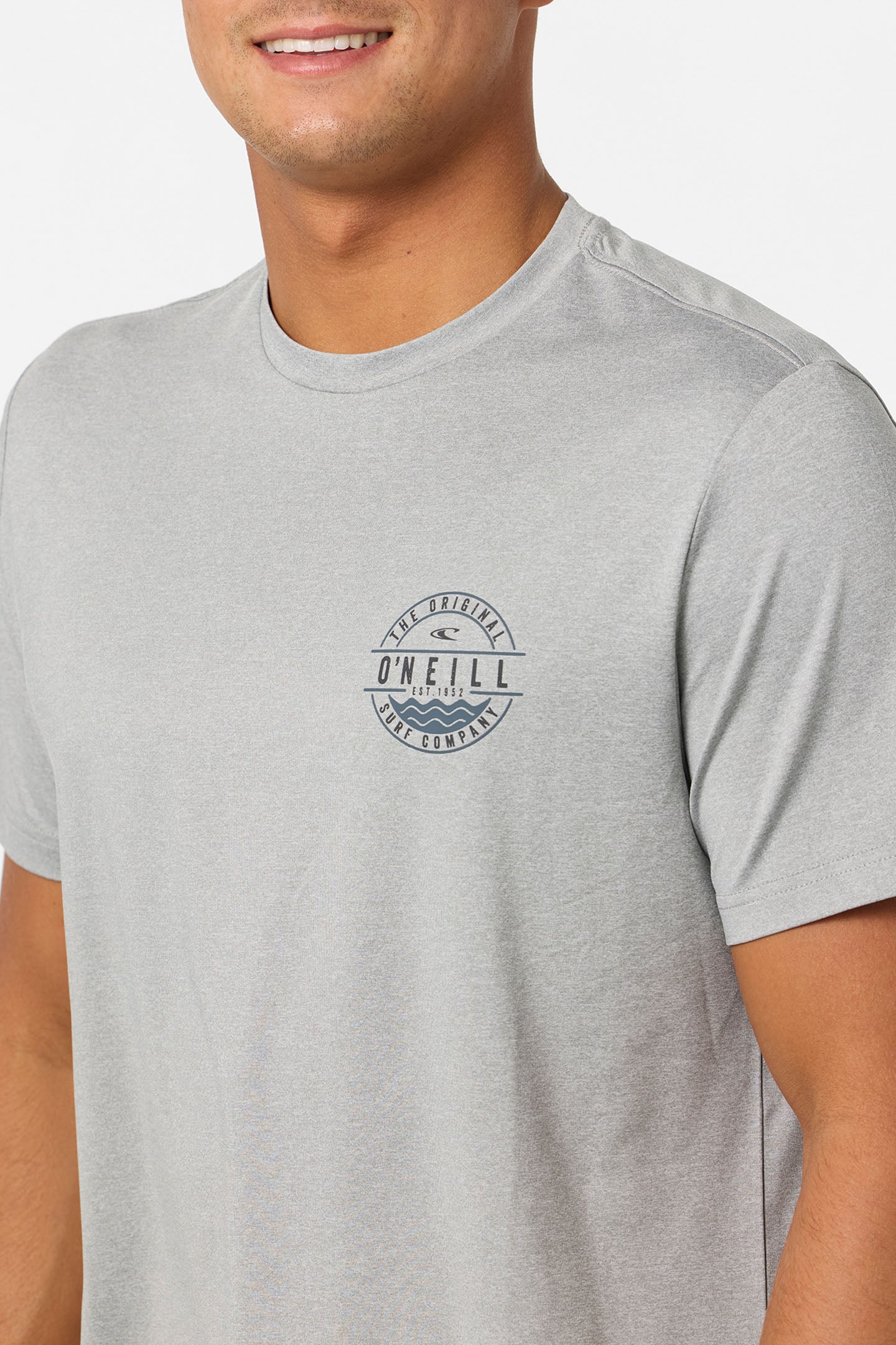 TRVLR UPF Paradise Standard Fit Tee - Image 4