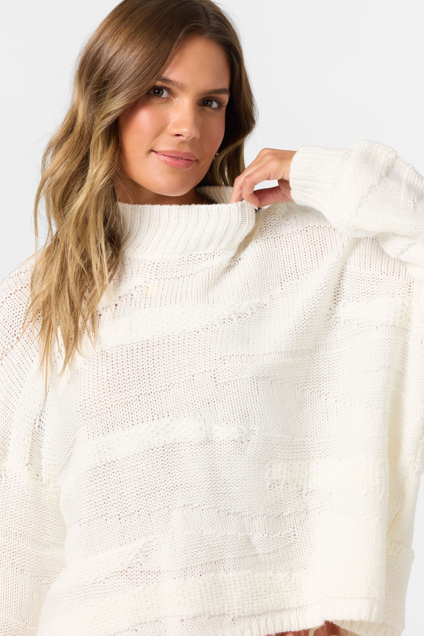 Kastalyn Long Sleeve Sweater - Image 4