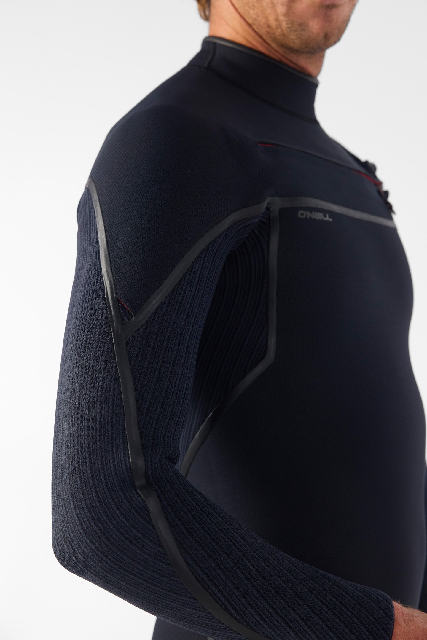 Hyperfreak Fire 3/2mm+ Chest Zip Full Wetsuit - Image 8