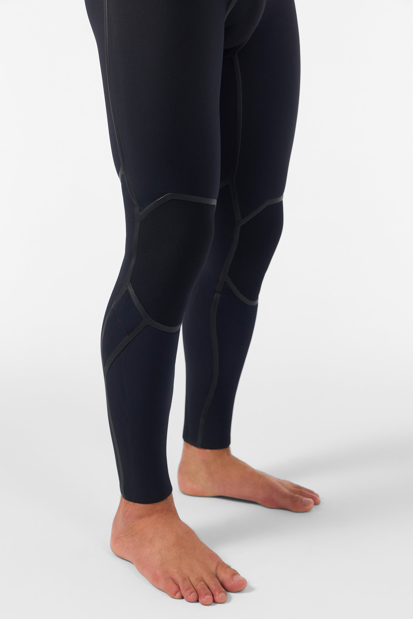 Hyperfreak Fire 3/2mm+ Chest Zip Full Wetsuit - Image 11