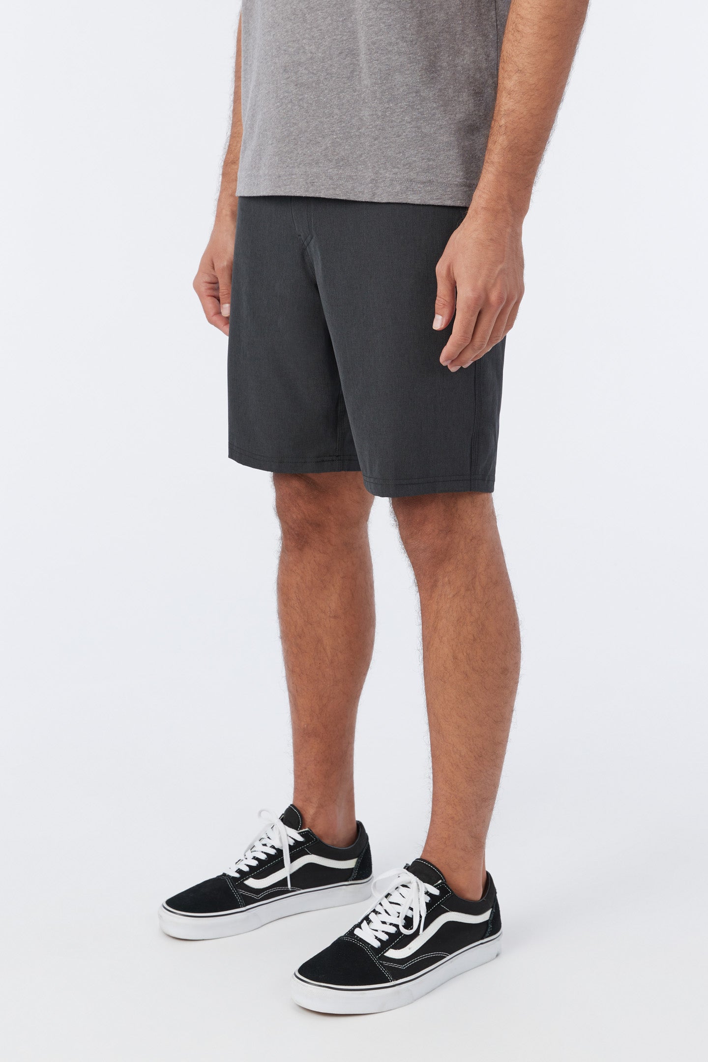 Reserve Heather 19 Hybrid Shorts - Image 3