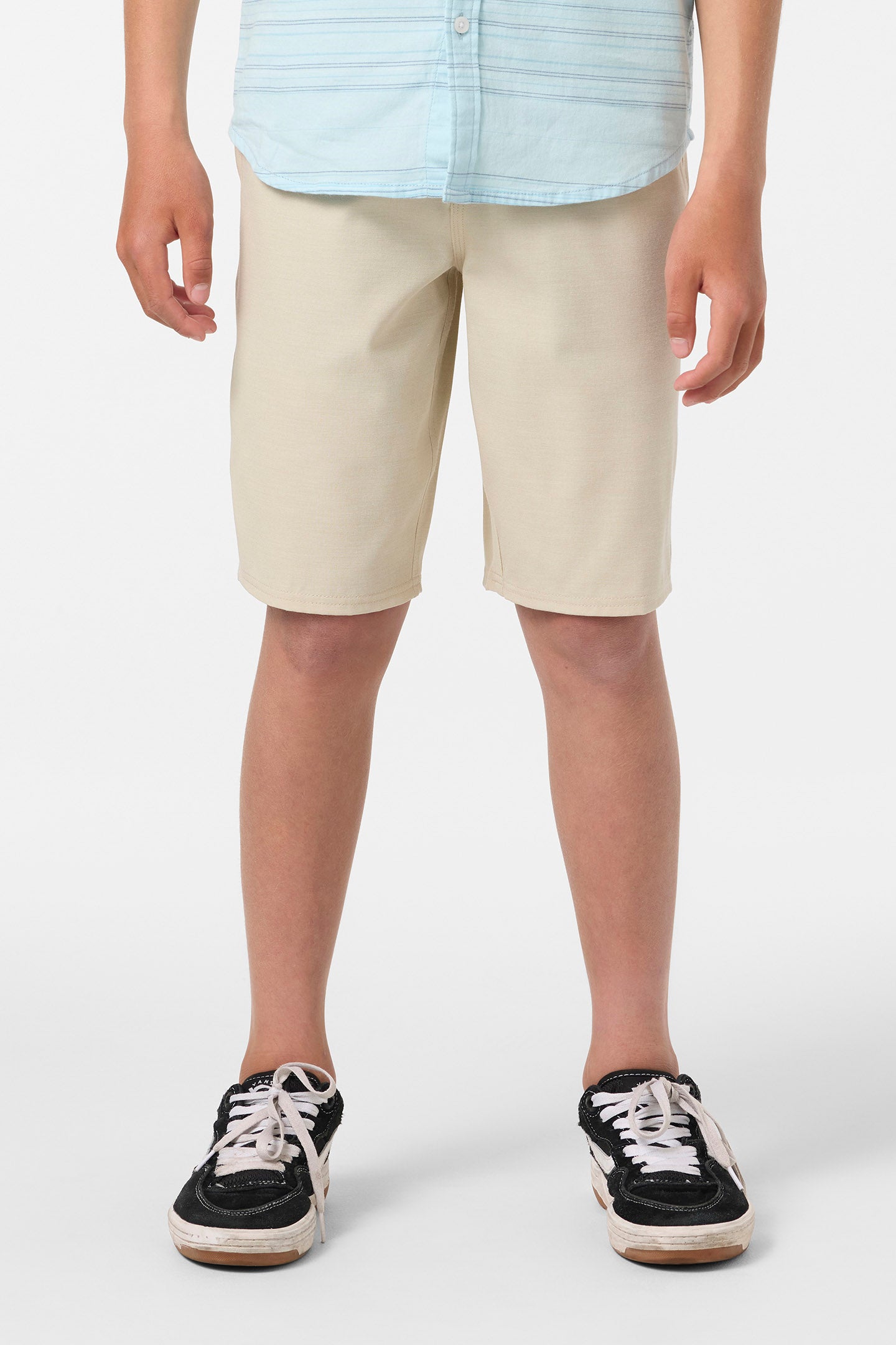 Boy's Reserve Light Check 18 Hybrid Shorts - Image 2