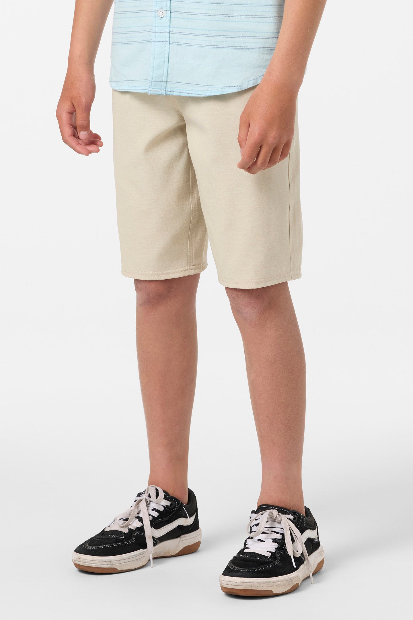 Boy's Reserve Light Check 18 Hybrid Shorts - Image 3