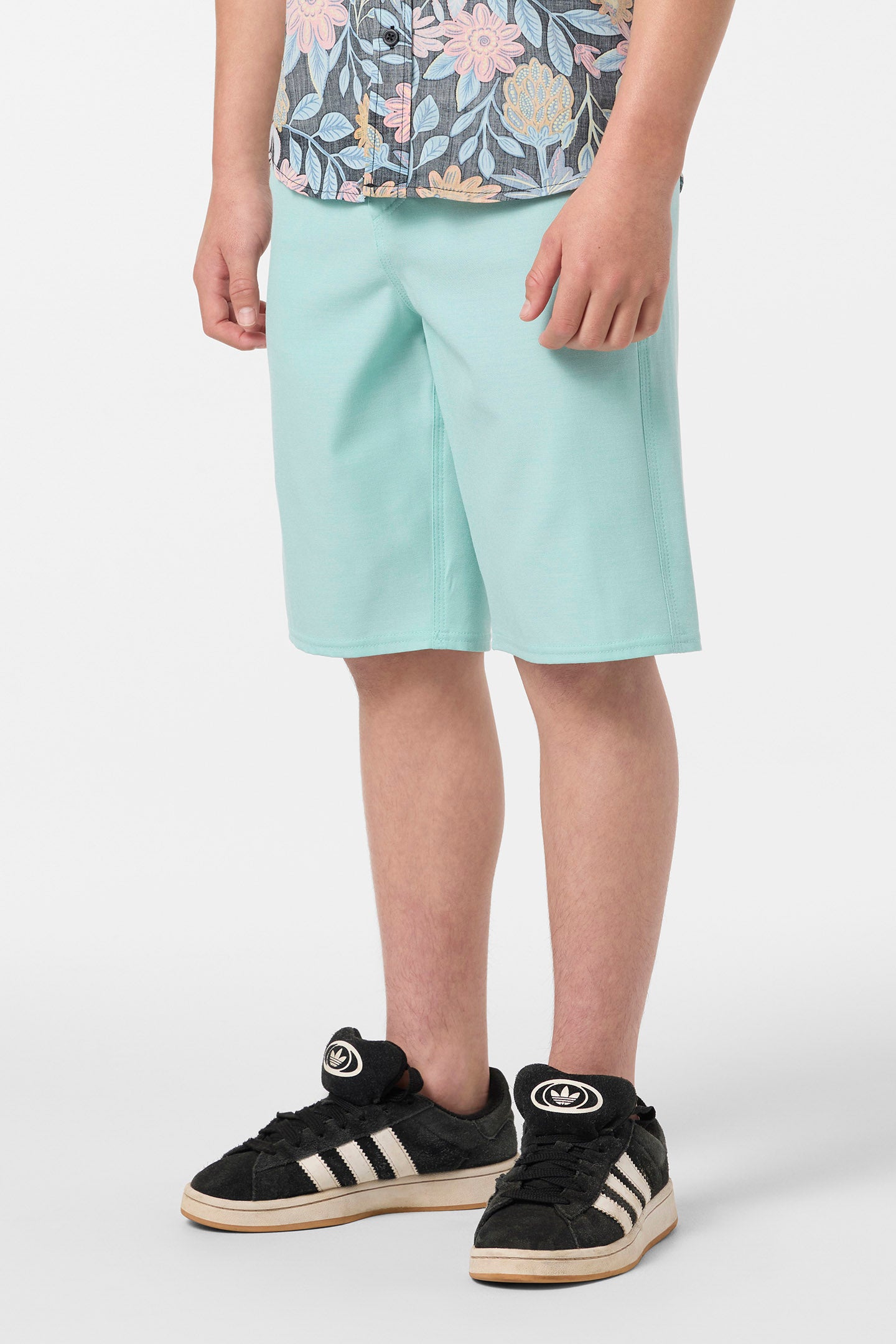 Boy's Reserve Light Check 18 Hybrid Shorts - Image 3