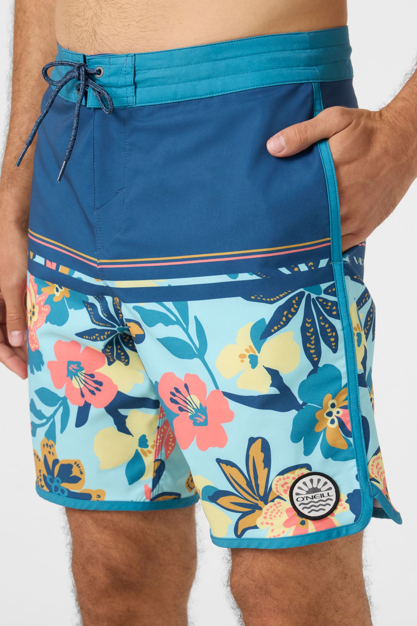Cruzer Scallop 18 Boardshorts - Image 4