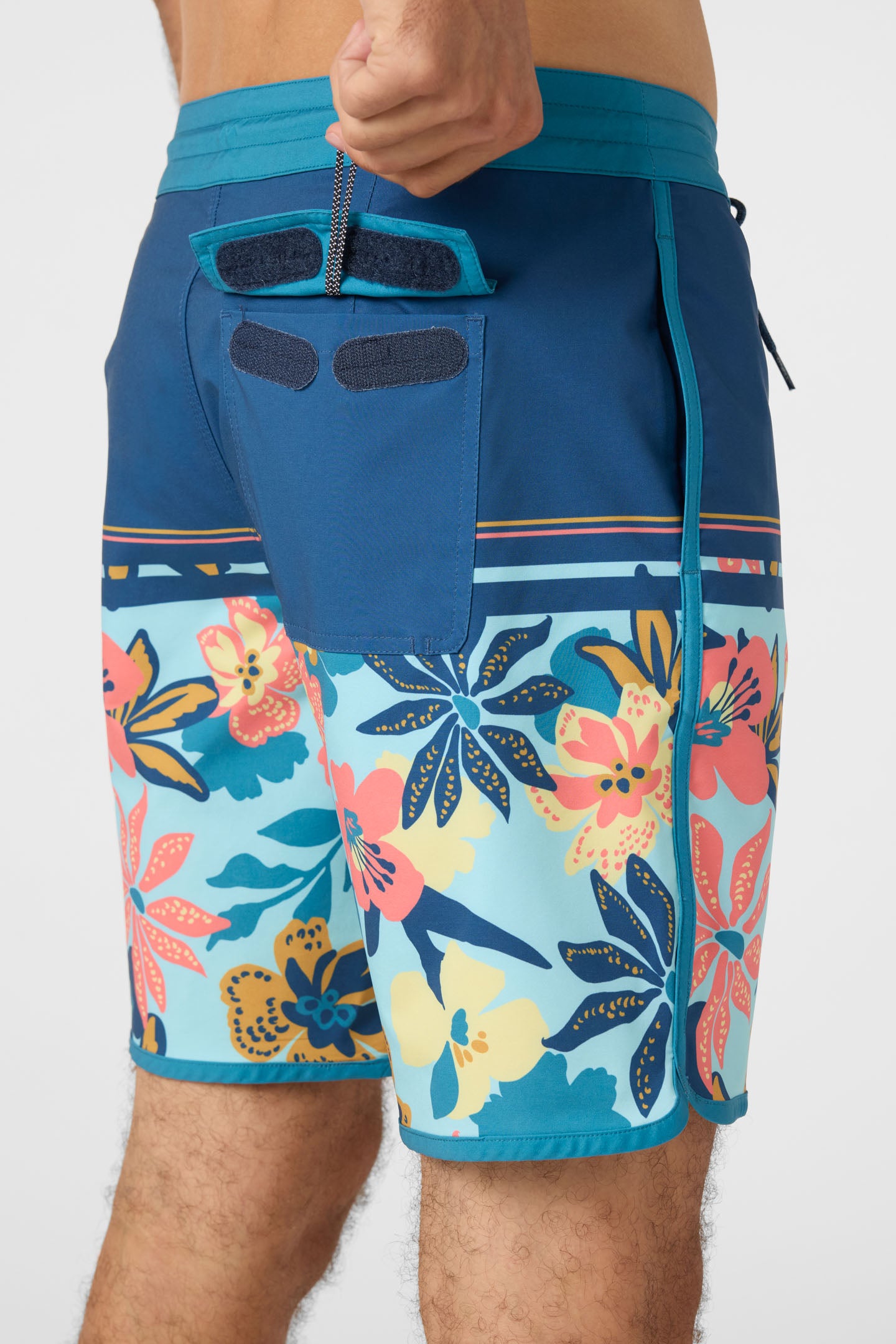 Cruzer Scallop 18 Boardshorts - Image 6
