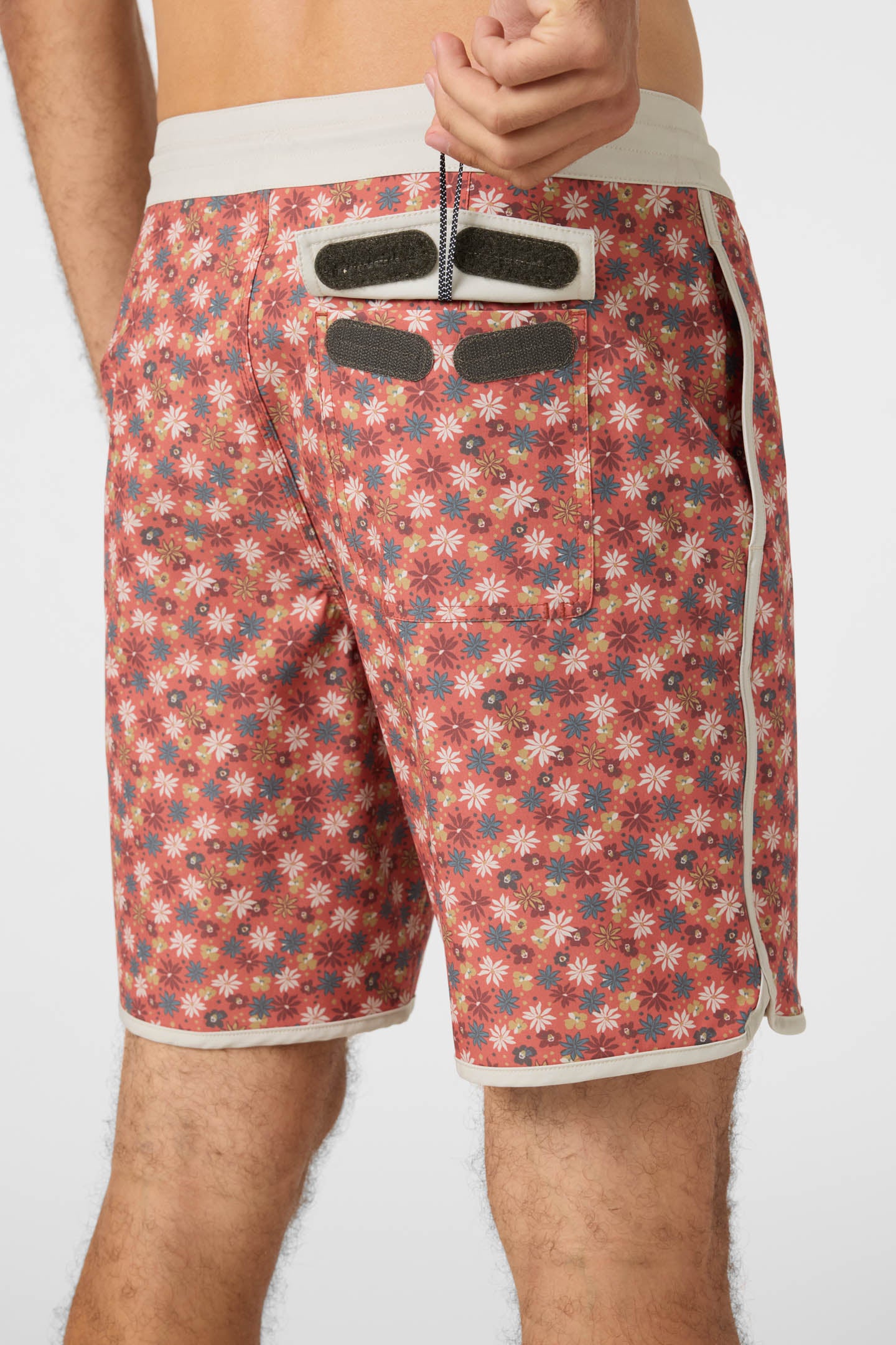 Cruzer Scallop 18 Boardshorts - Image 6
