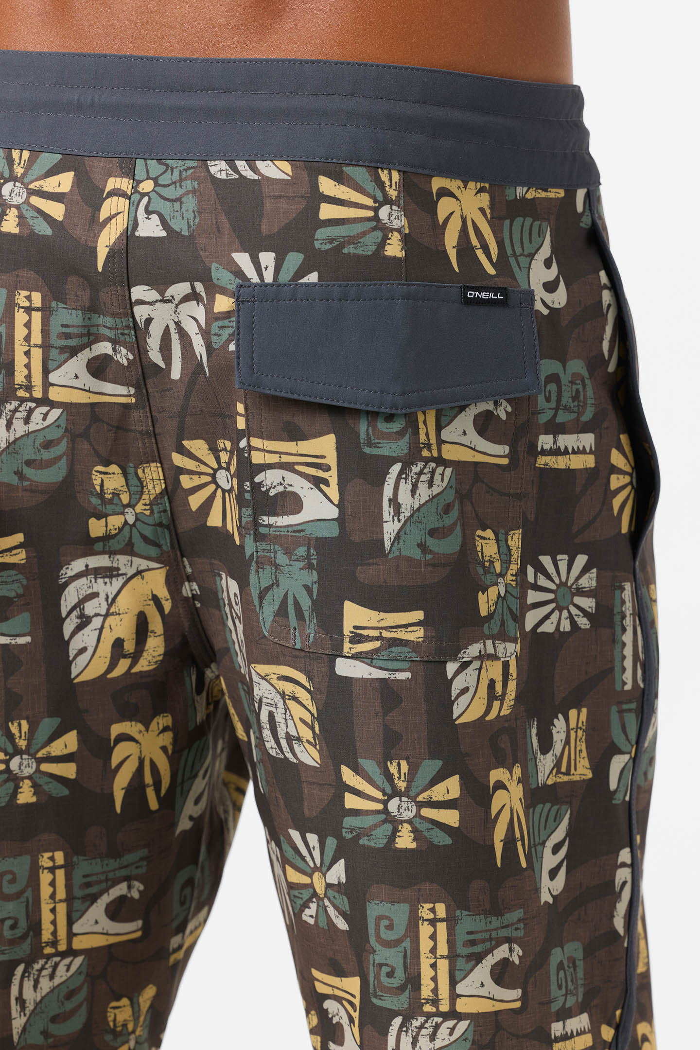 Cruzer Scallop 18 Boardshorts - Image 5