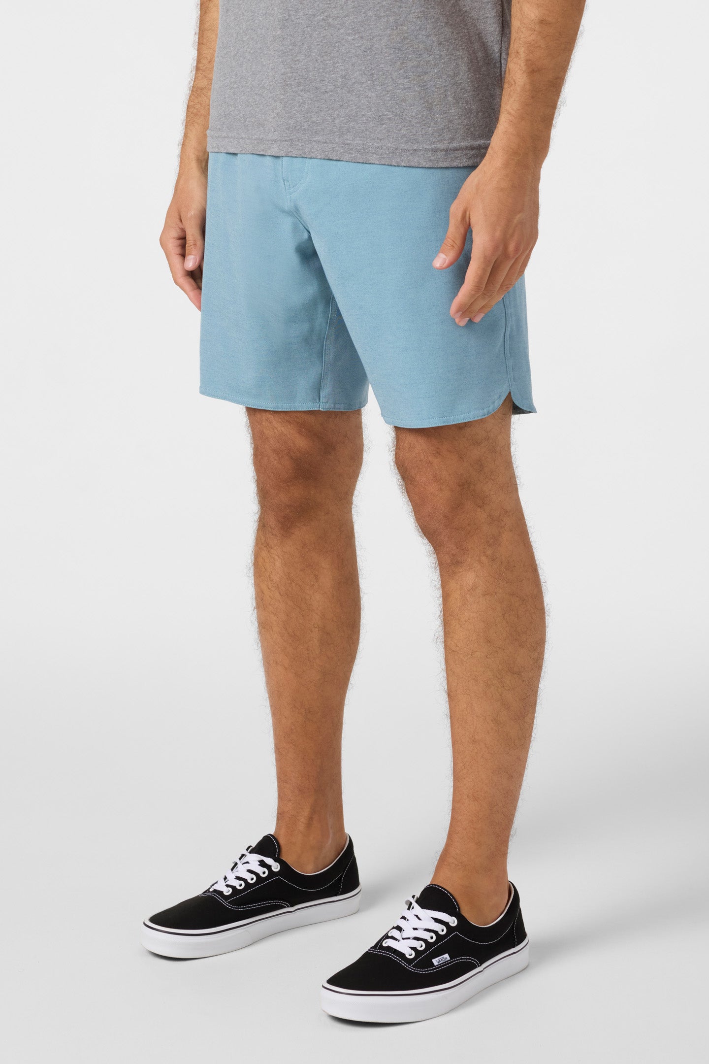 Reserve Light Check Scallop 18 Hybrid Shorts - Image 4
