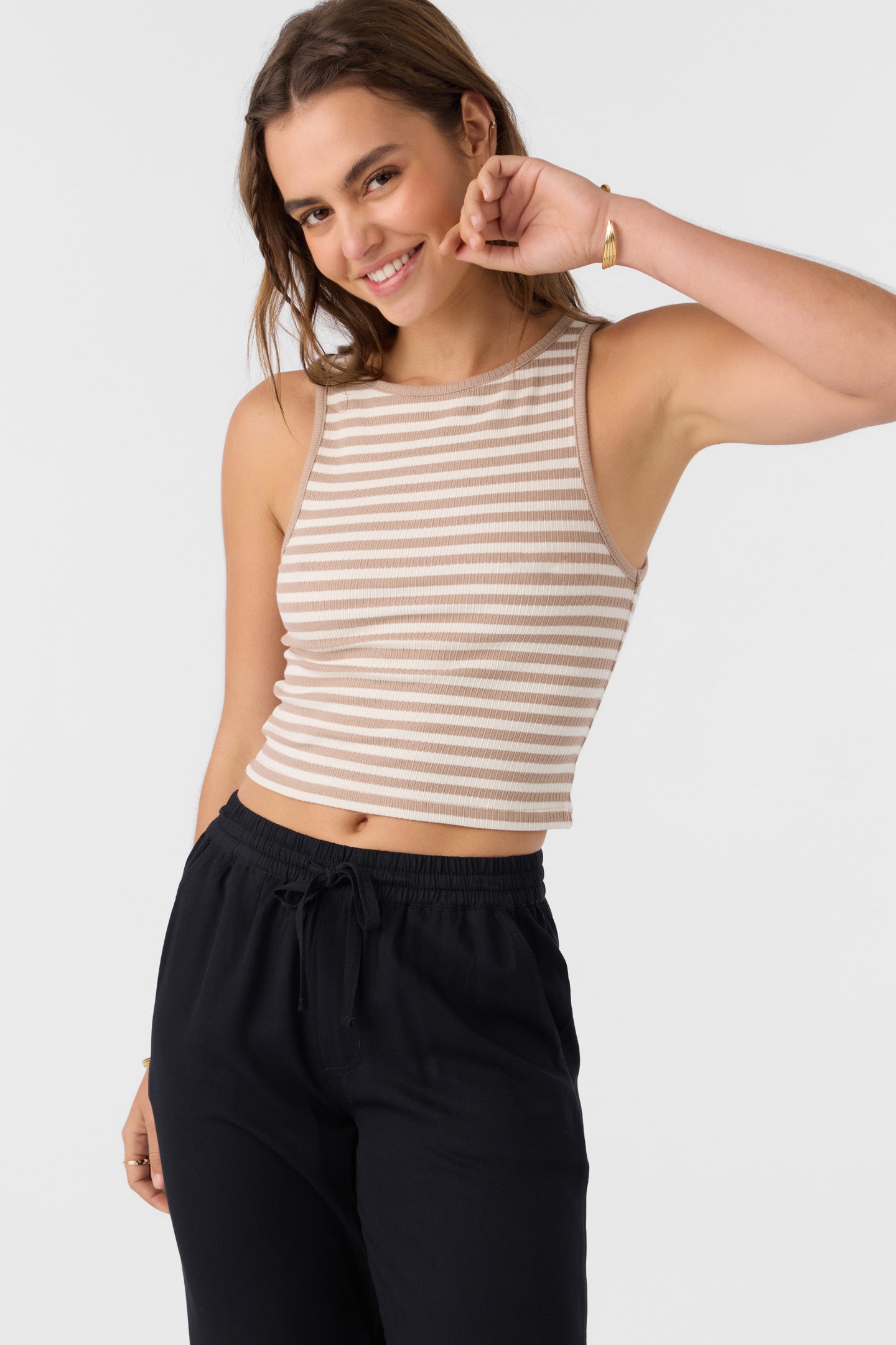 Goldyn Sleeveless Top - Image 5