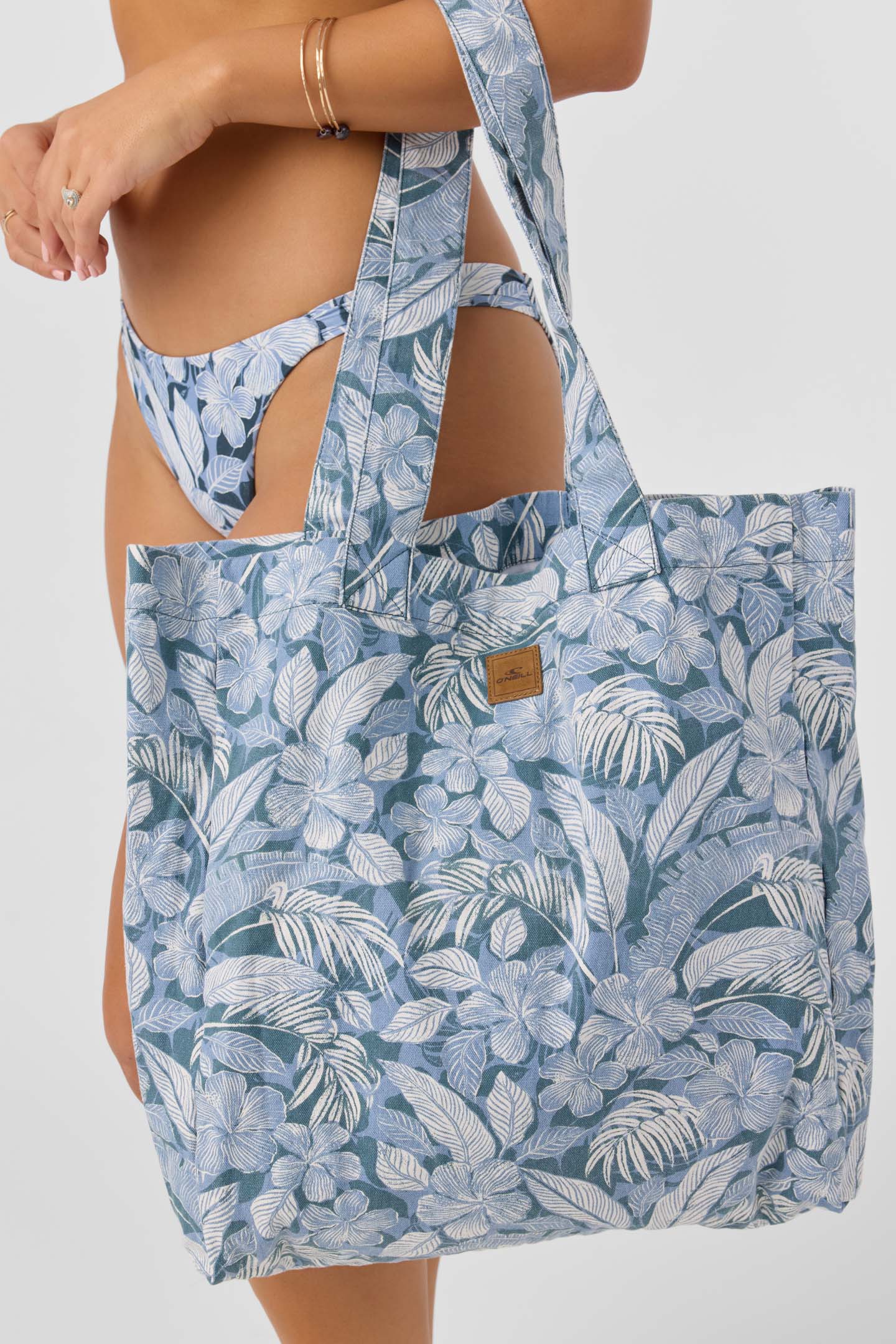 Scenic Tote - Image 2