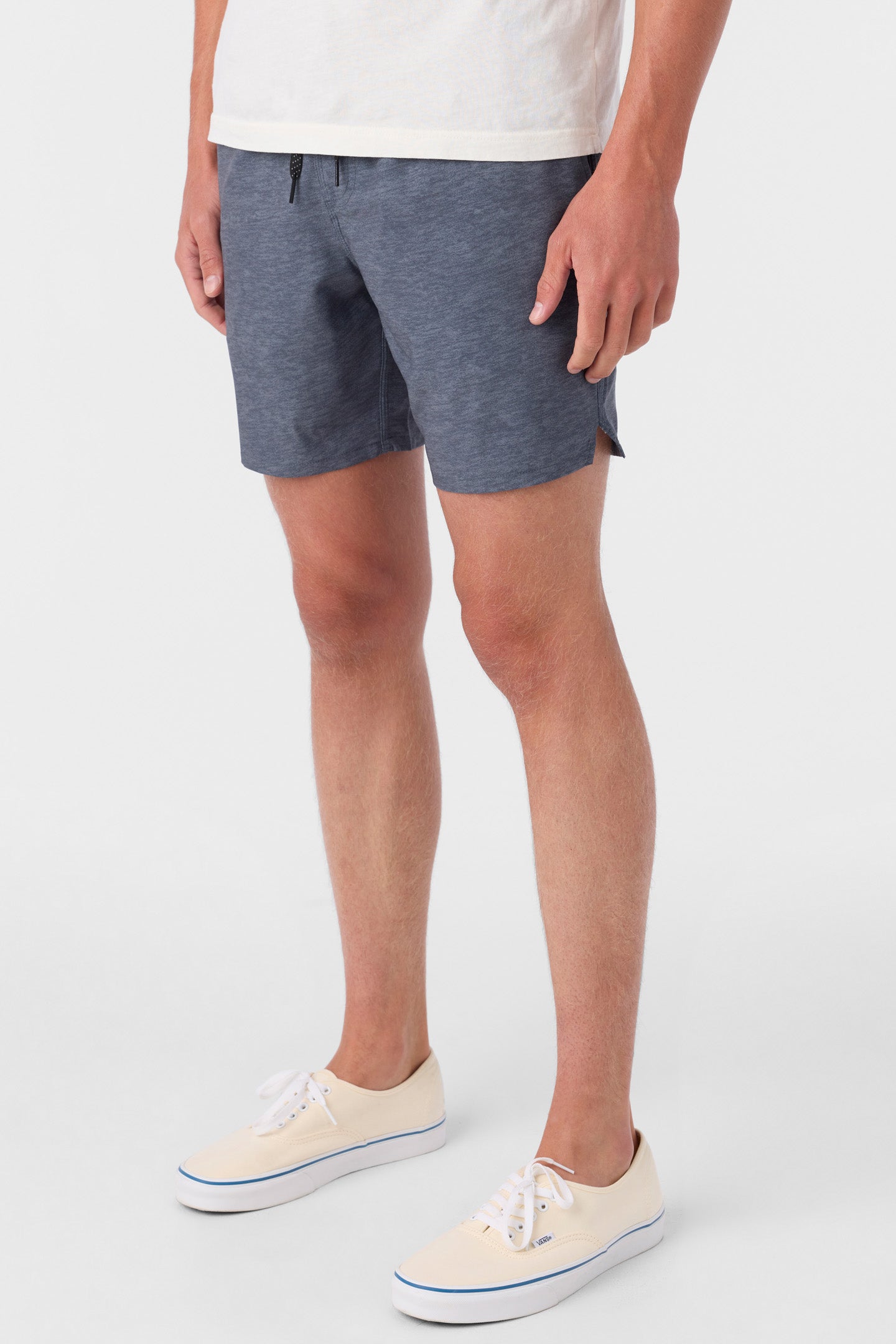 Perform Lined 17 Athletic Shorts - Image 3