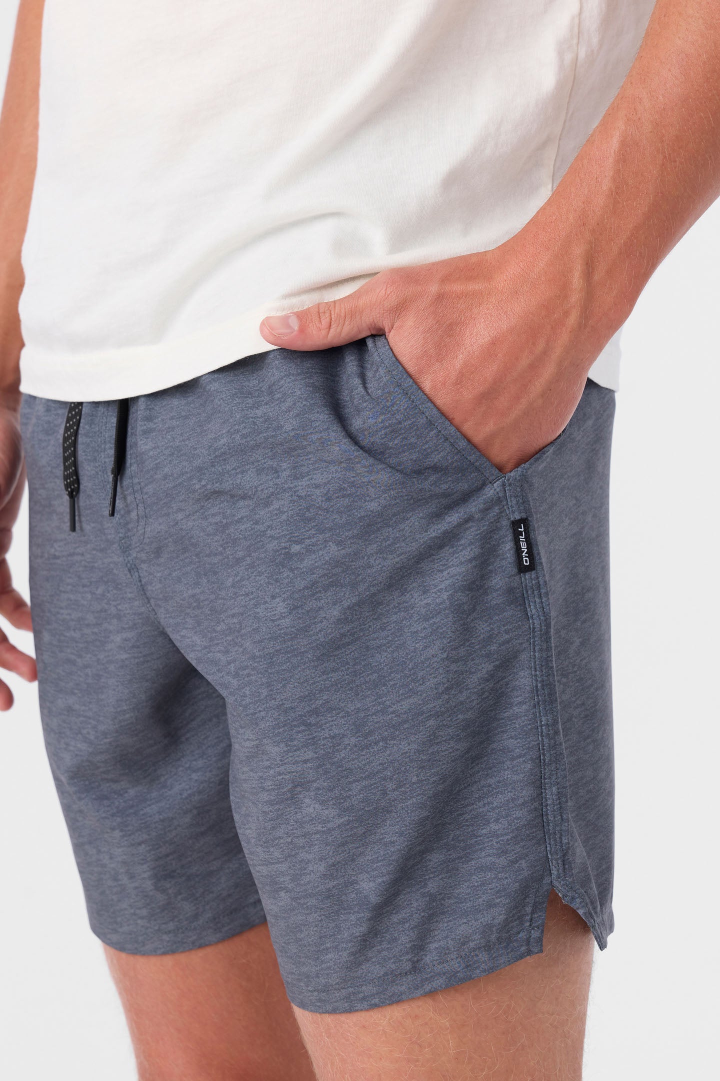 Perform Lined 17 Athletic Shorts - Image 4