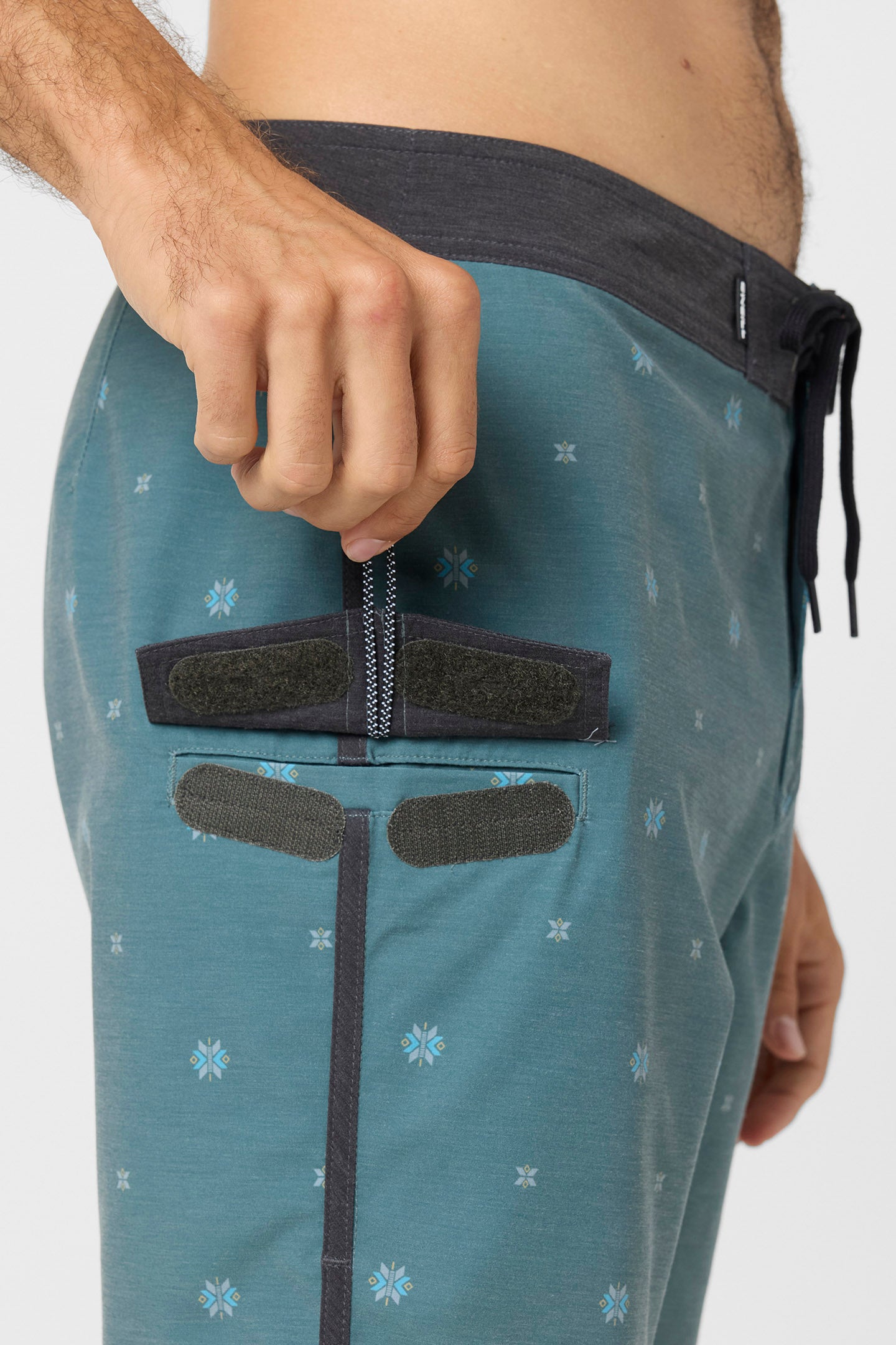 Lineup 17 Boardshorts - Image 5