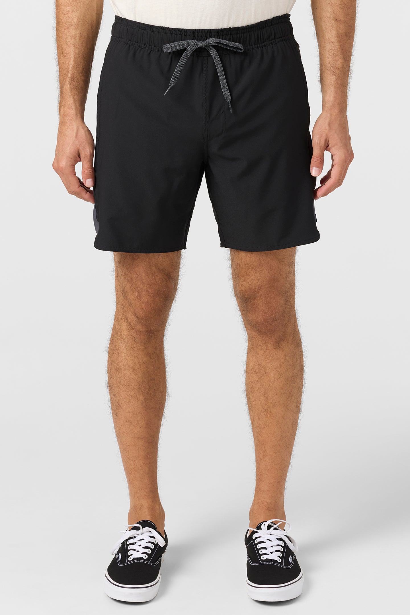 Perform Light Tech Panel Lined Elastic Waist 17 Hybrid Shorts - Image 2