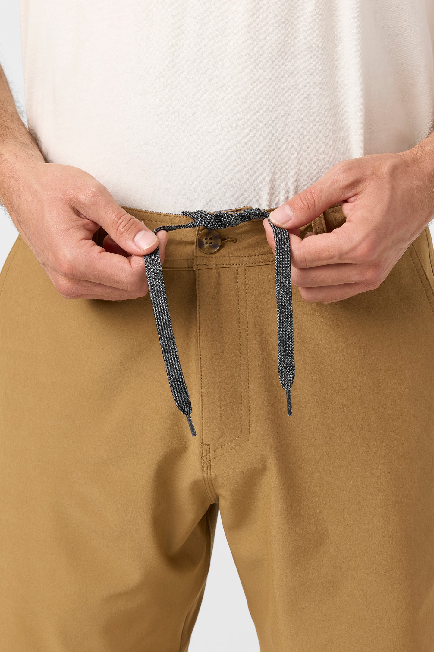 Reserve Solid 17 Hybrid Shorts - Image 7